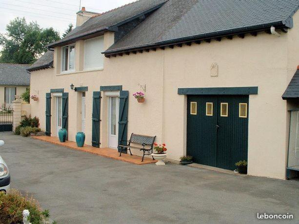 Chambres D'Hotes Regine La Gouesniere Luaran gambar