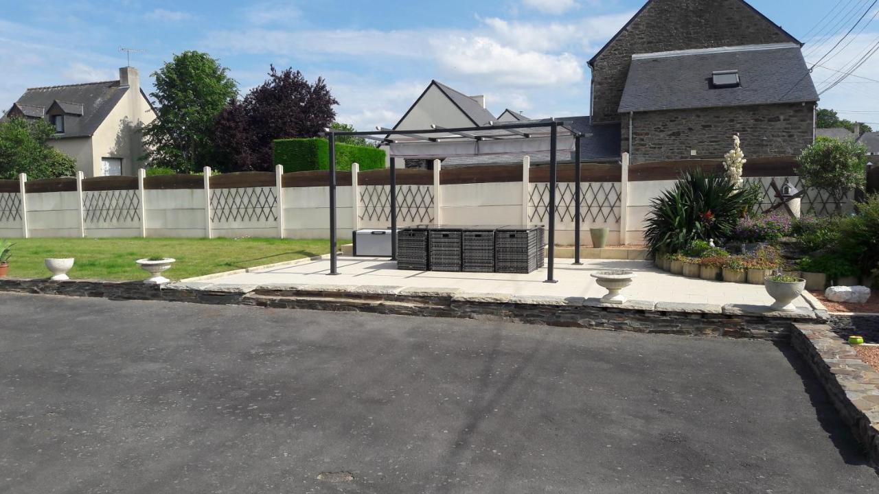Chambres D'Hotes Regine La Gouesniere Luaran gambar