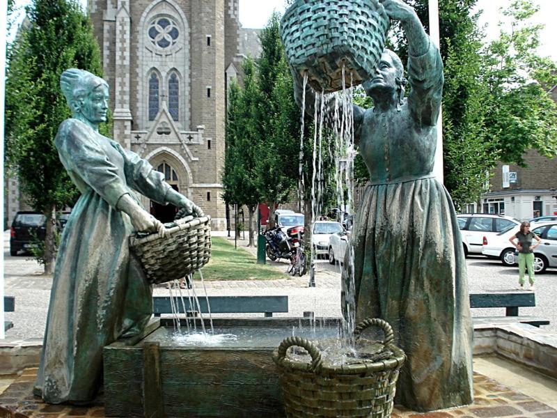 Chambres D'Hotes Regine La Gouesniere Luaran gambar
